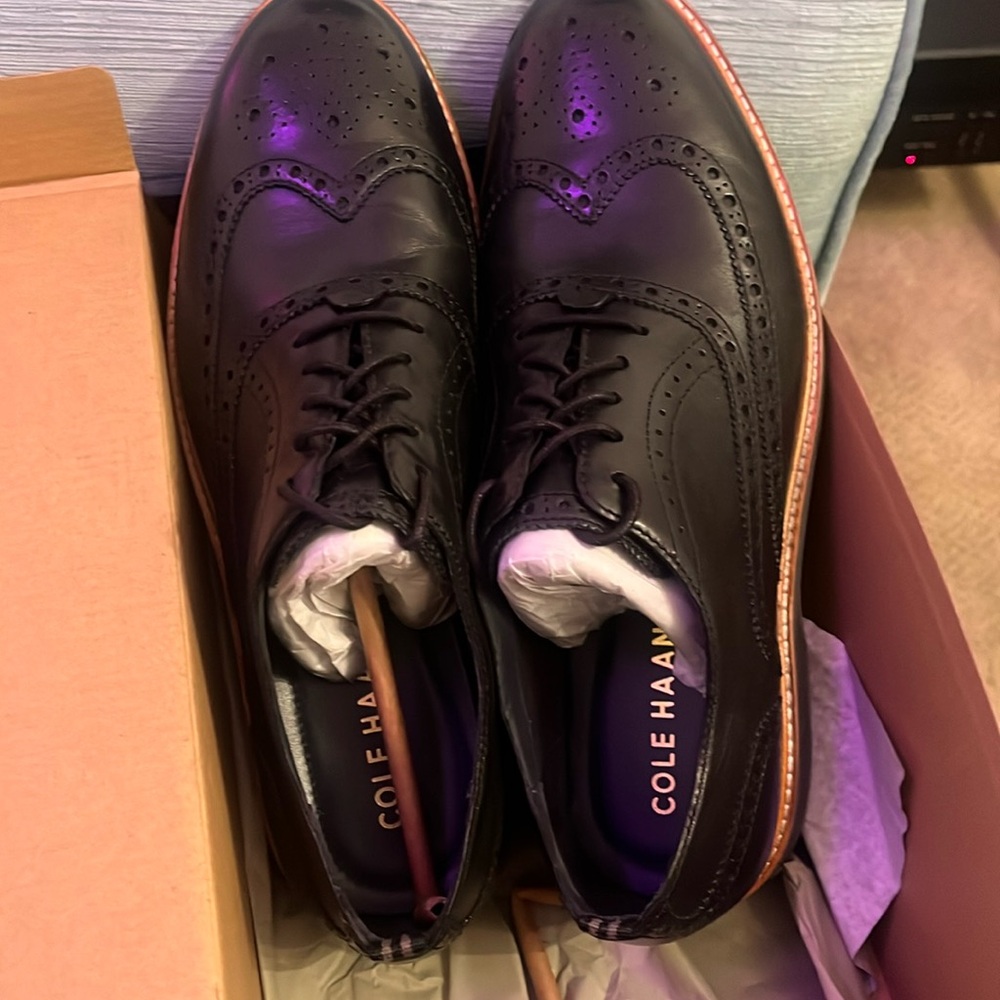 Cole Haan Men’s size 13 Leather Morris Wing shoesNever worn! Excellent condition